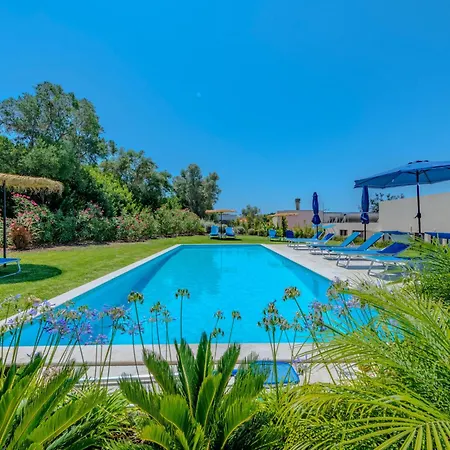 Sunny Hill-5 By Interhome