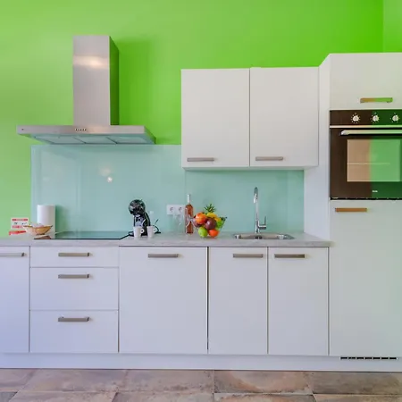 Sunny Hill-5 By Interhome Apartman