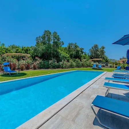 Sunny Hill-5 By Interhome